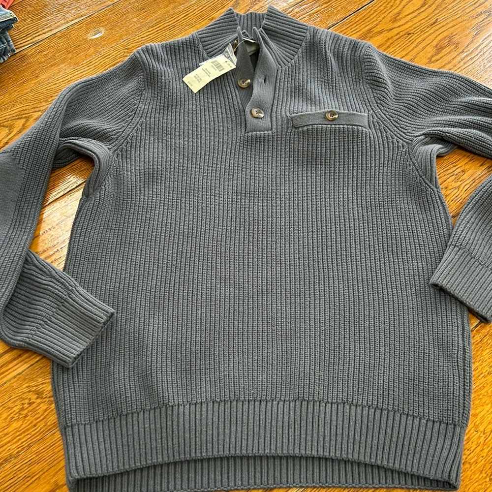 Duluth Trading Co. Cotton blend men’s sweater.  Size Medium. Blue/Gray.